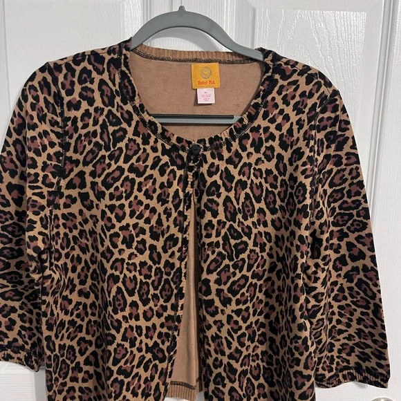 Ruby Rd. Leopard Sweater - Picture 1 of 3